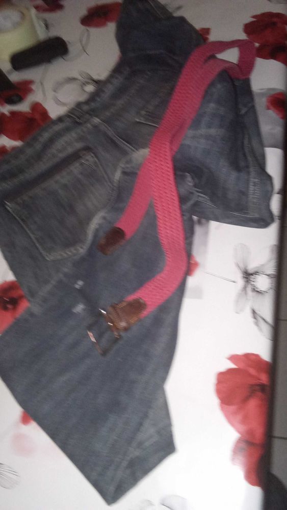 Jeans bon �tat 5 Toulouse (31)