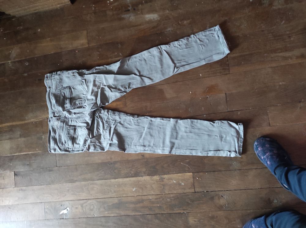 10€ jeans femme taille 44
De marque walk ans alk 10 Accolay (89)