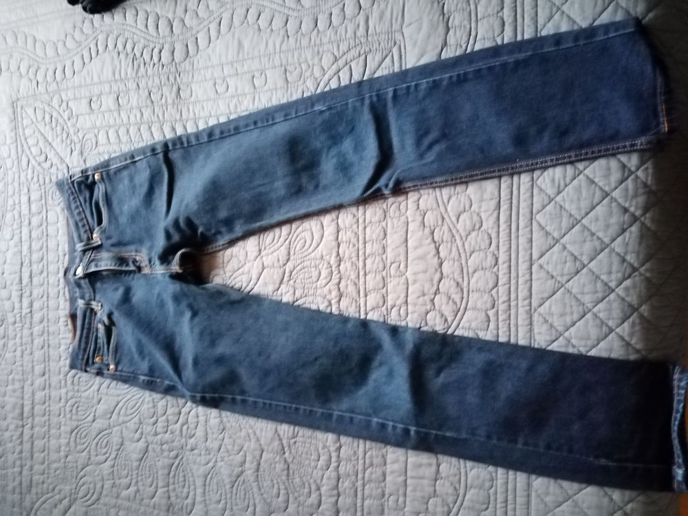 Lot de jeans homme 50 Le Plessis-Bouchard (95)
