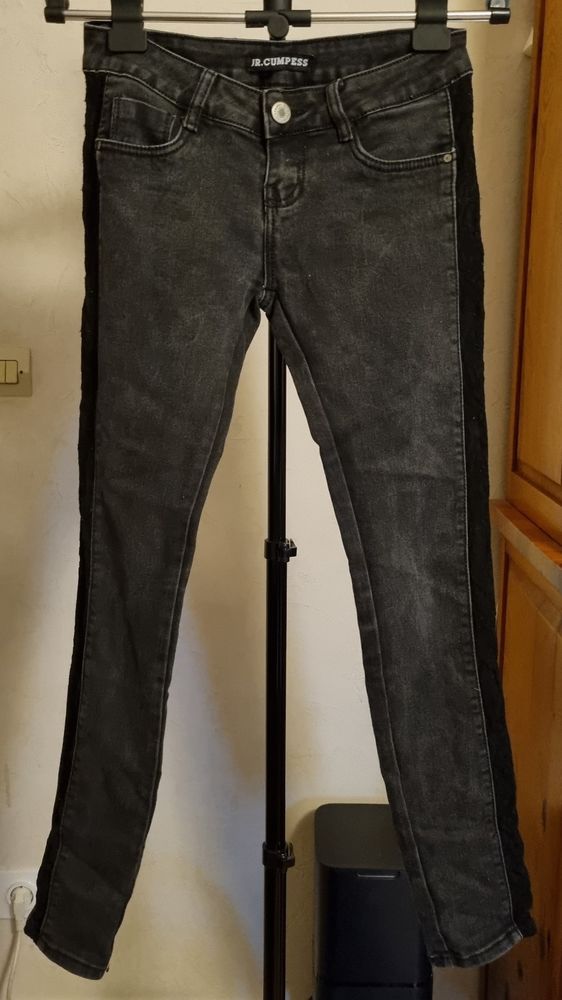 Jeans - Noir - T. 36 3 Aix-les-Bains (73)