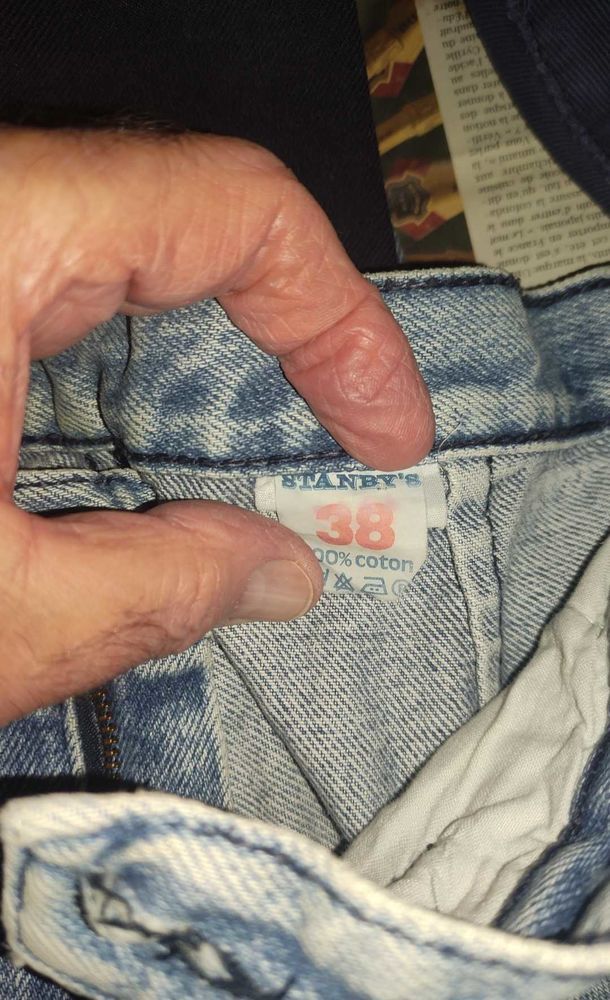 2 Jeans Taille 38 10 Azay-le-Rideau (37)