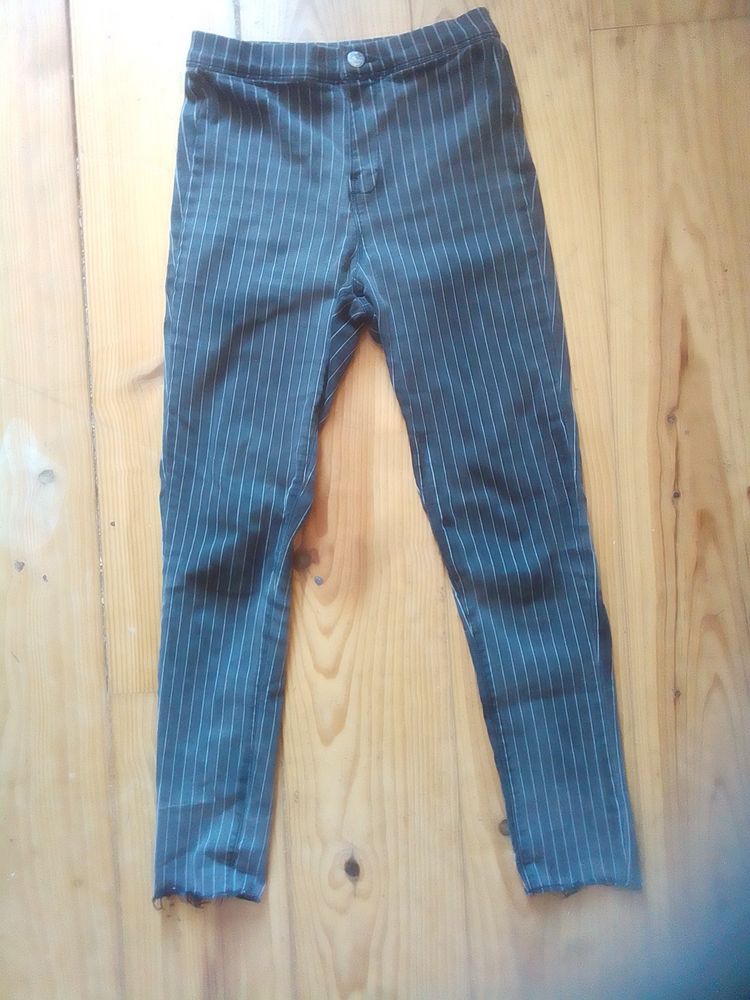 jegging slim taille haute � rayures 3 Mon�tier-Allemont (05)