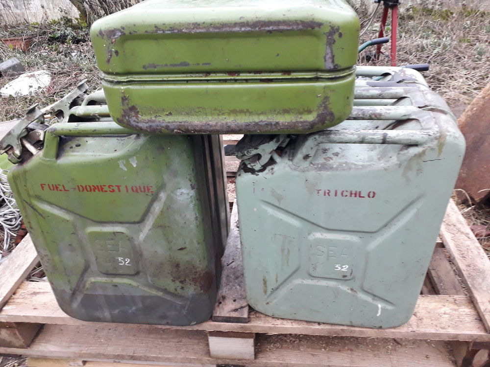  JERRICAN 60 Wicres (59)