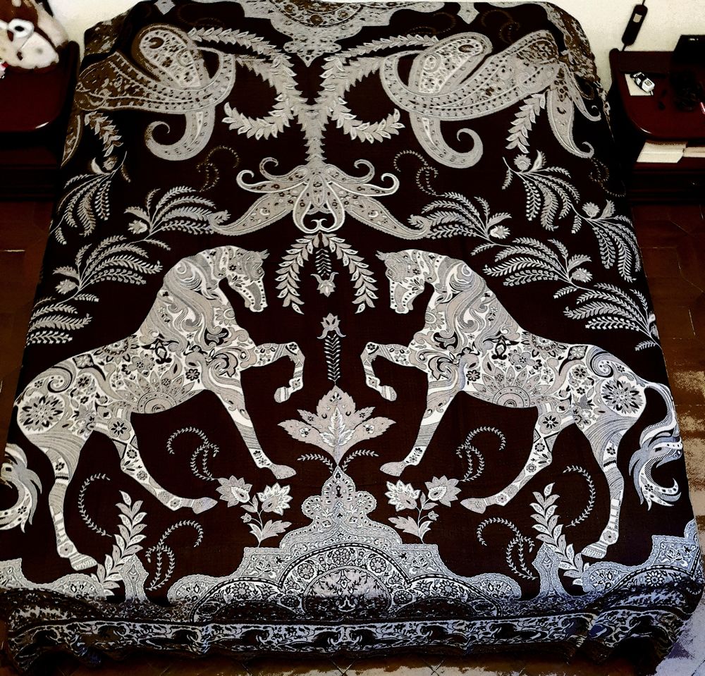 Jet� de lit, de canap� ou tenture murale NEUVE 100 Marignane (13)