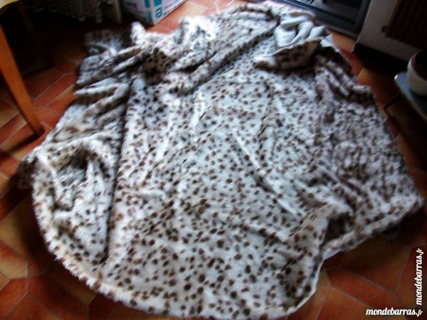 Jet� de lit 2 personnes motif L�opard 8 Bouxwiller (67)