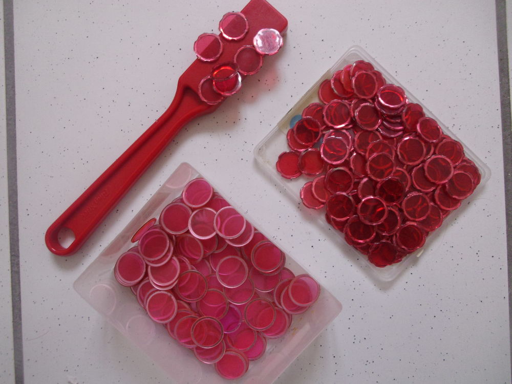 Jetons et aimant pour jeux 10 Lourdes (65)