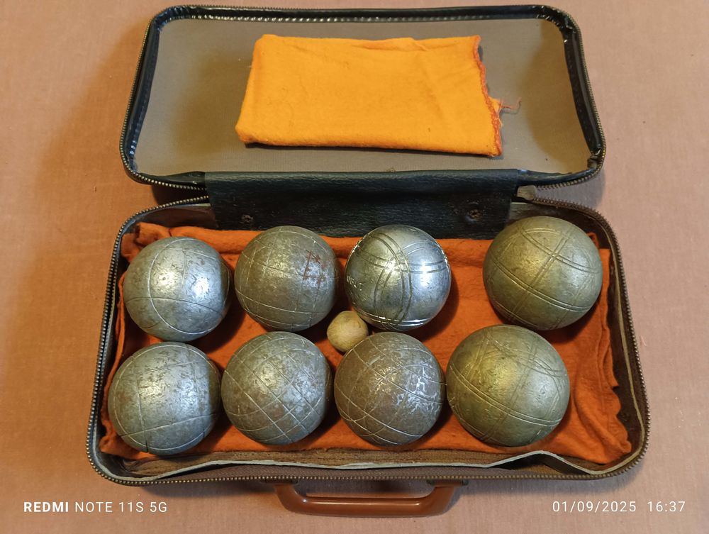 Jeux de 8 Boules 6 Laill� (35)