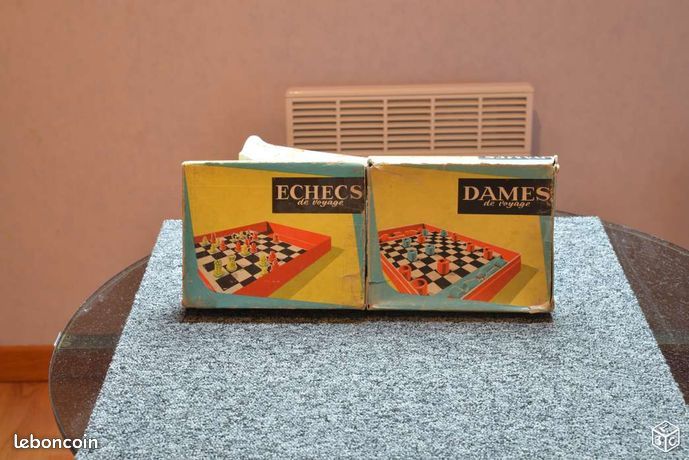 2 jeux dames et �checs voyage et autres jeux  livres vintage 0 M�rignies (59)