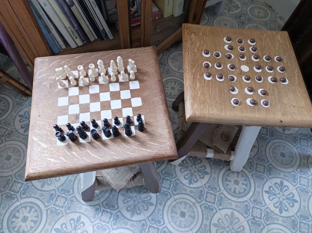 Jeux d'�checs et solitaire 75 Chocques (62)
