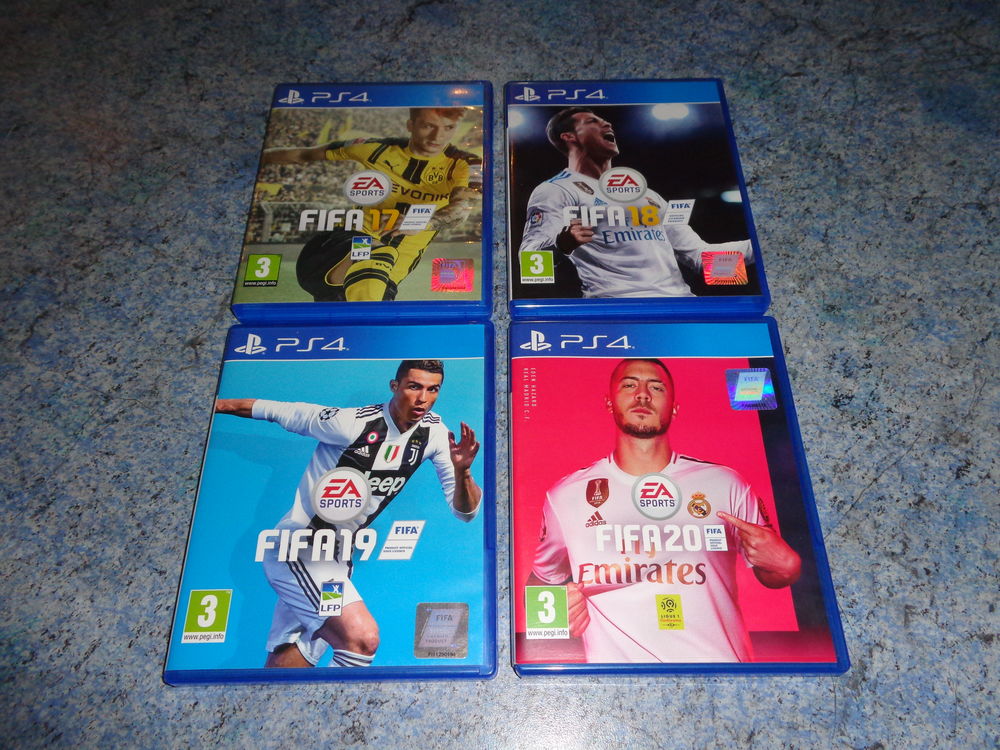 Lot 4 jeux fifa playstation.4 20 Redon (35)