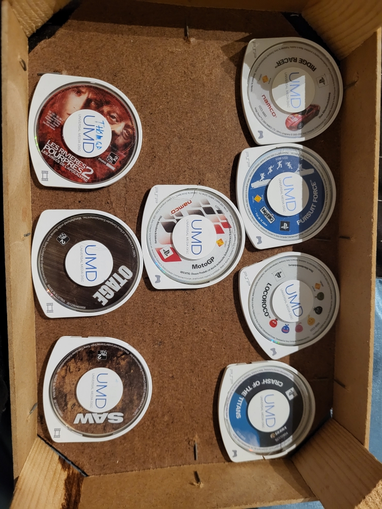 Jeux et Films PsP 20 Rouen (76)