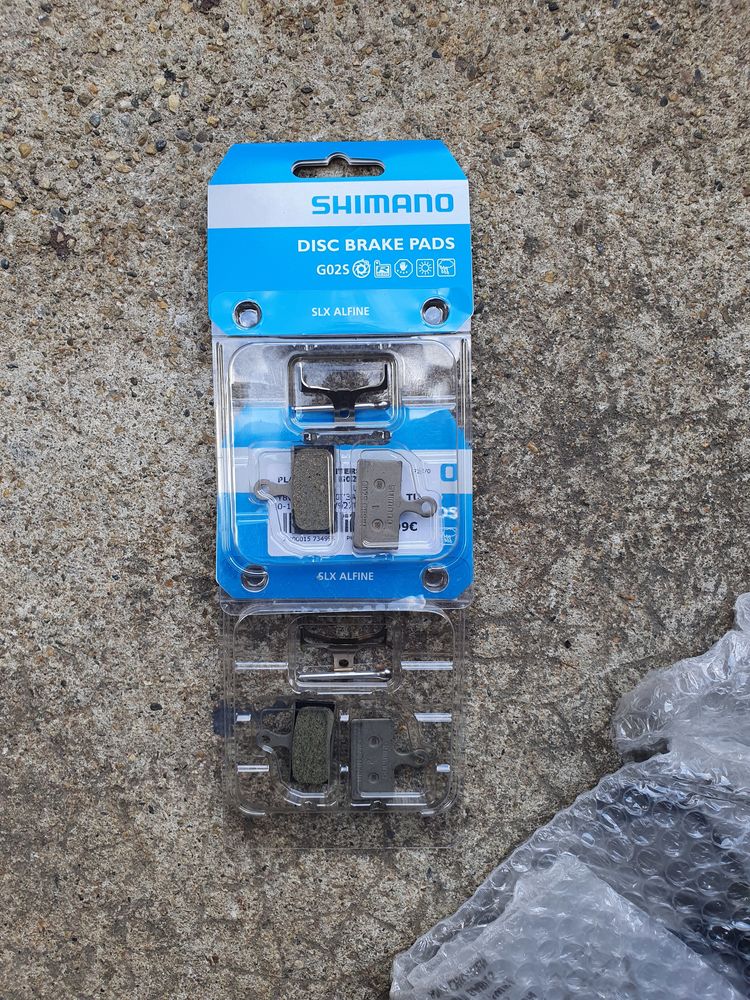  2 jeux de plaqettes de freins VTT Shimano  GO2S 14 Saint-Jean-de-Maurienne (73)