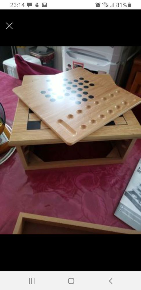 Jeux de soci�t� en coffret 40 Villedieu-les-Po�les (50)