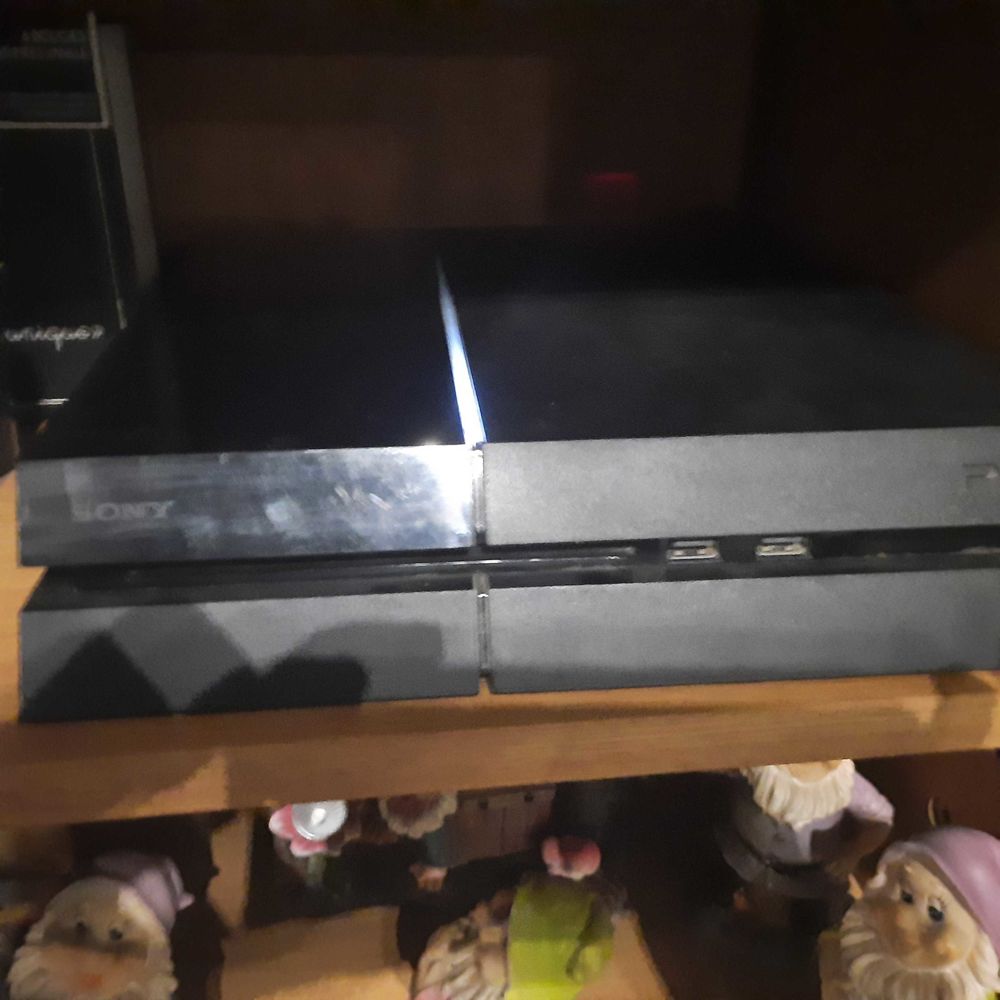 Ps4 + VR + 2 jeux 280 Valsonne (69)