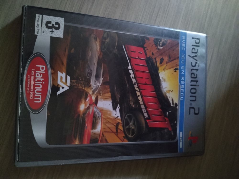 Jeux de ps2 50 Saintes (17)