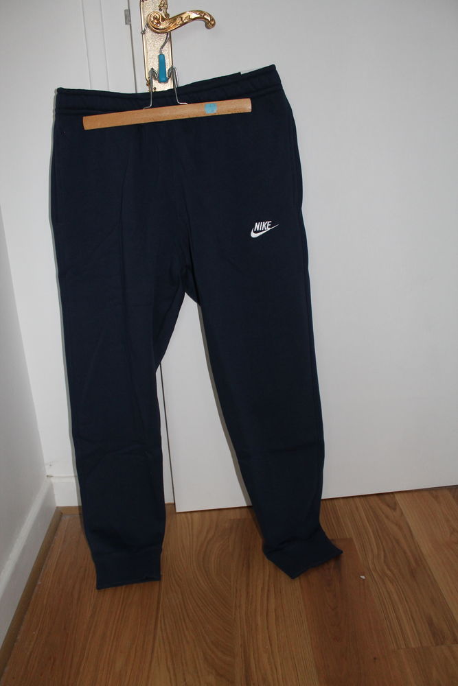 JOGGING NIKE SPORTWEAR CLUB FLEECE HOMME 50 Dijon (21)