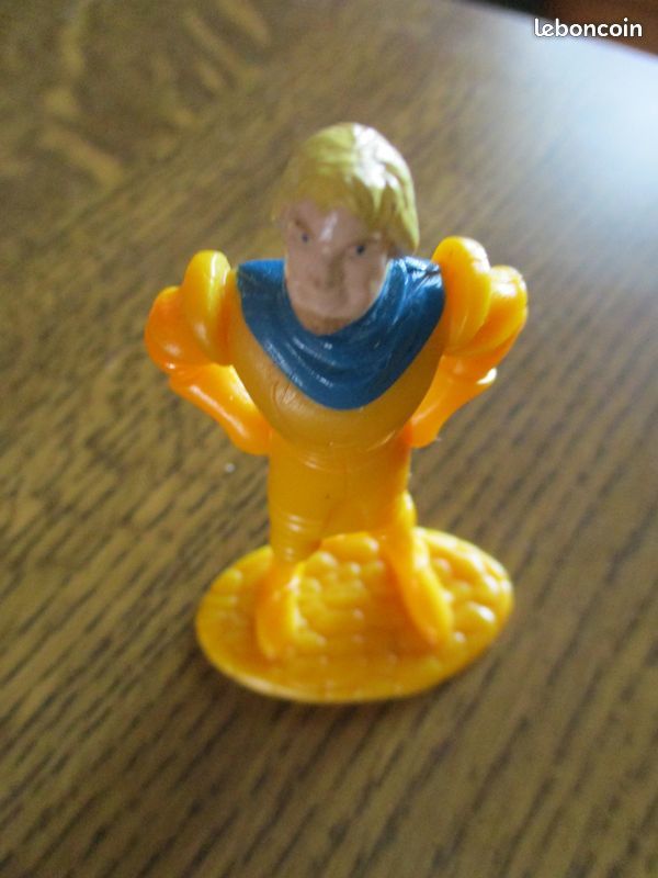 John smith de wald disney pocahontas et autres kinder 7 M�rignies (59)