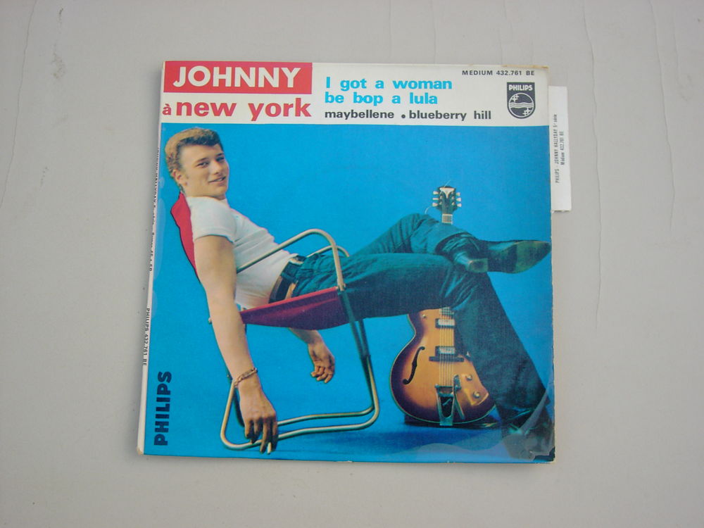 Johnny Hallyday  � New York  45 T 1962 30 Saint-Germain-du-Puy (18)