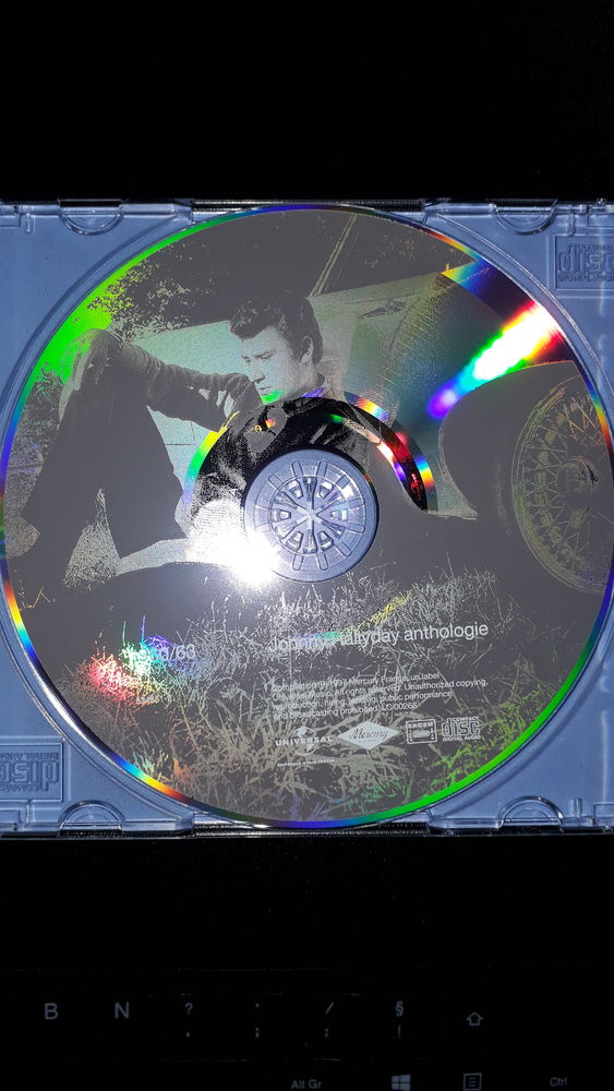 CD JOHNNY HALLYDAY 5 Marsac-en-Livradois (63)