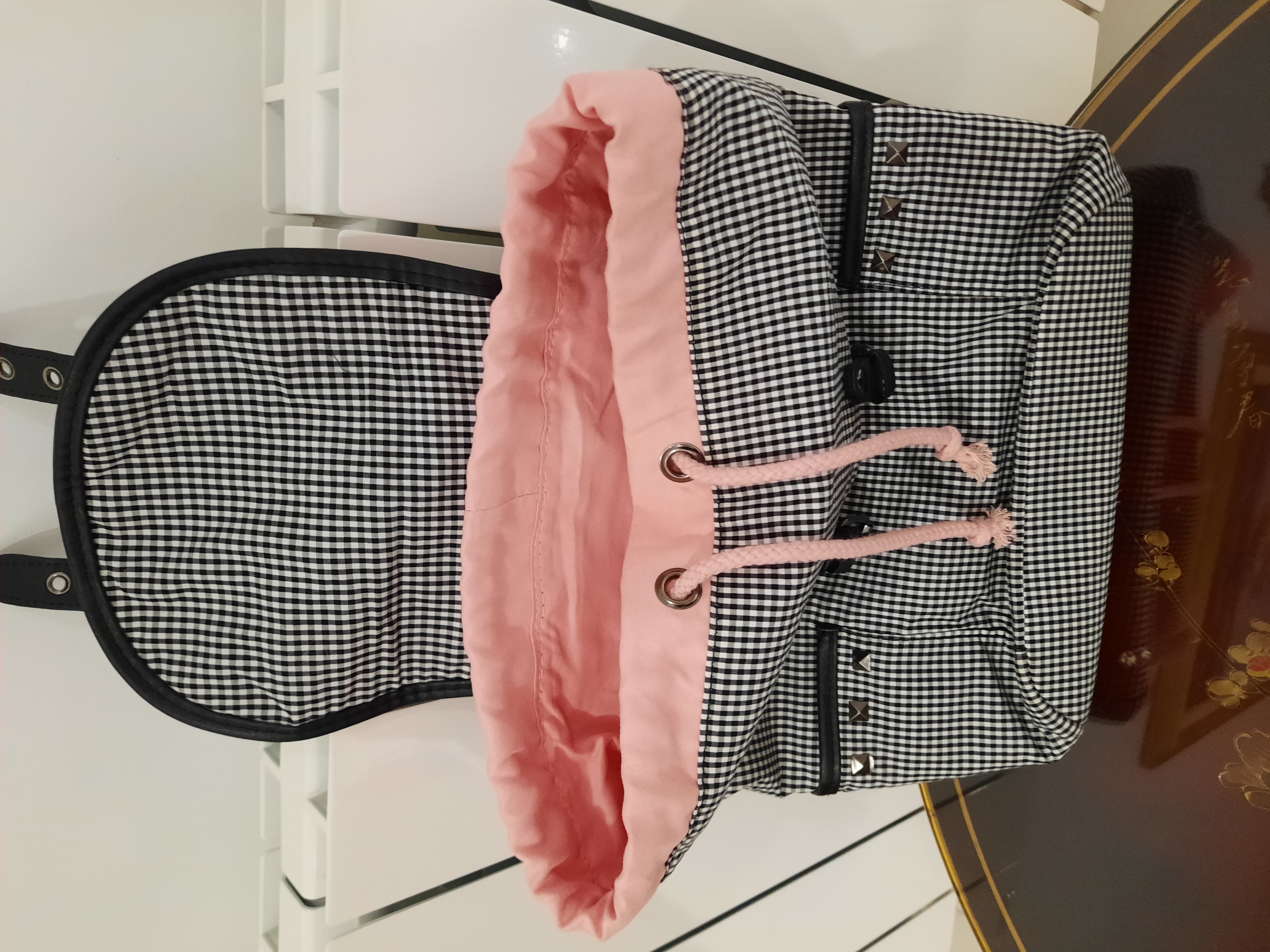 Joli sac � dos damier rose et noir 8 Villecresnes (94)