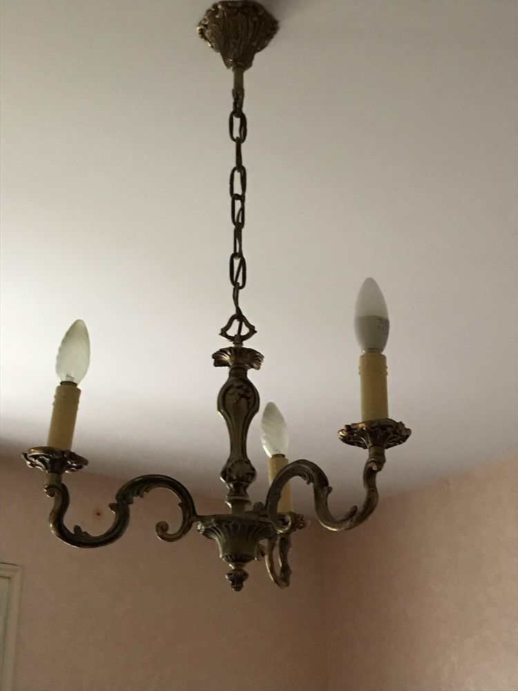 JOLI LUSTRE EN LAITON 3 BRANCHES 35 Marmande (47)