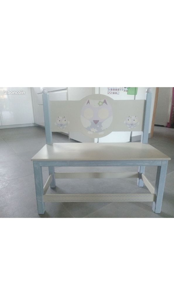 Joli petit banc enfant en bois 20 Pernes (62)
