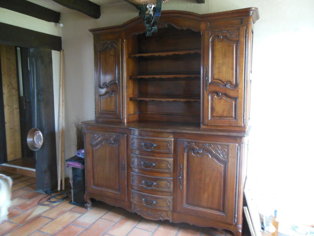 joli vaisselier avec tiroirs convexe 500 Cr�on (33)