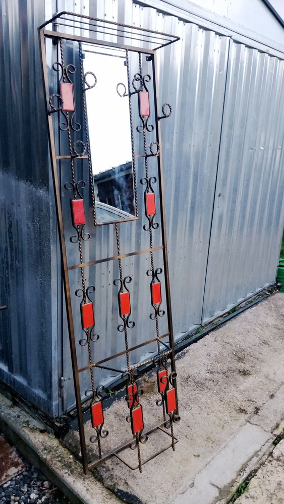 Joli VESTIAIRES PORTE MANTEAU ANTIK DES ANNEES 70 EN TBE/ ET 50 Doncourt-l�s-Longuyon (54)