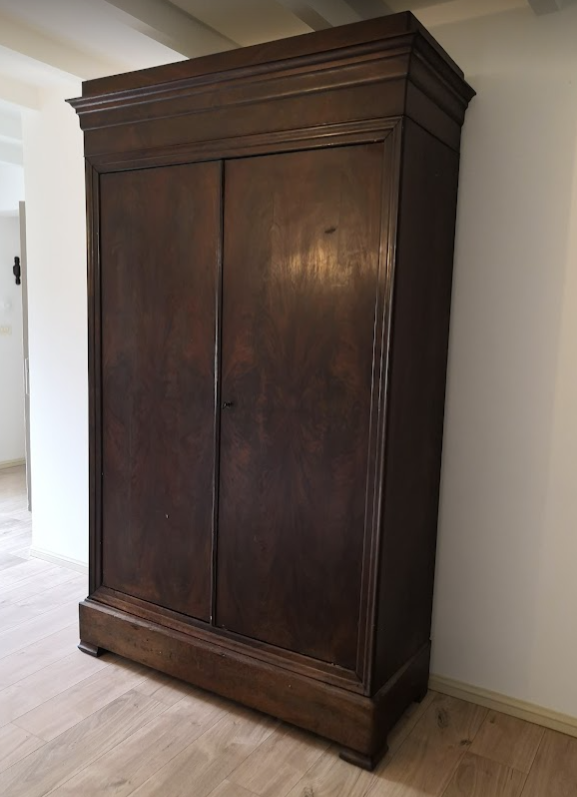 JOLIE ARMOIRE ANCIENNE ACAJOU 800 Prayssas (47)
