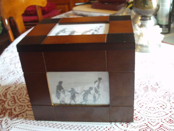 Jolie boite ancienne pour 120 photos  214 20 Beaune (21)