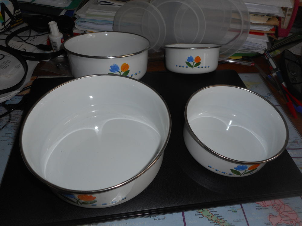 Jolie boite d�co avec couvercle  (4) 8 Hendaye (64)