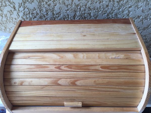 Jolie corbeille � pain ,en pin 5 Monteux (84)