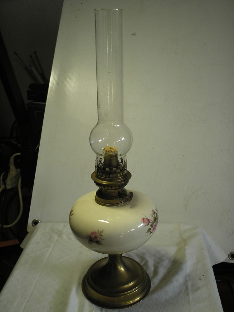 JOLIE LAMPE A ALCOOL vintage ,parfait �tat. 15 Le Tremblay-sur-Mauldre (78)