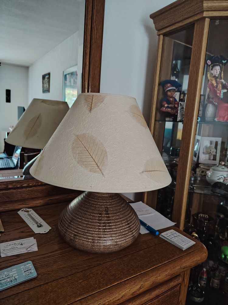 Jolie lampe de table ou de chevet pied en gr�s tr�s bon �tat 20 Toulouse (31)