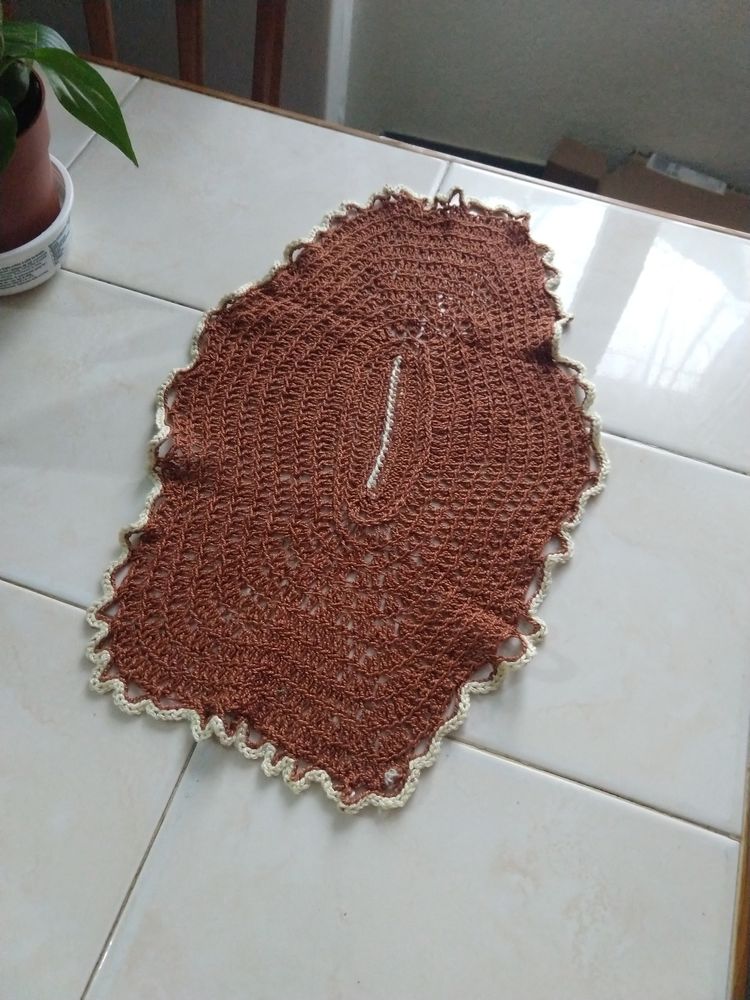 jolie napperon jamais servi bien sur pour faire son travail 0 Ch�teauroux (36)