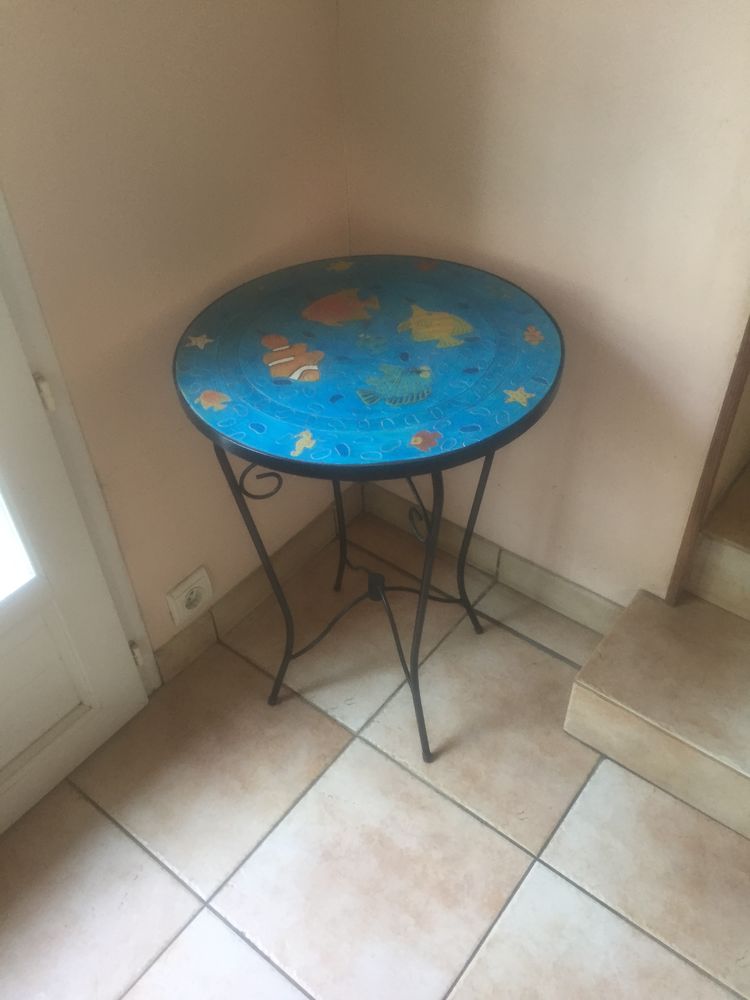 jolie petite table mosa�que 25 Challans (85)