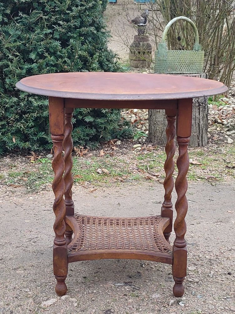 Jolie petite table ronde d'appoint 60 Avermes (03)