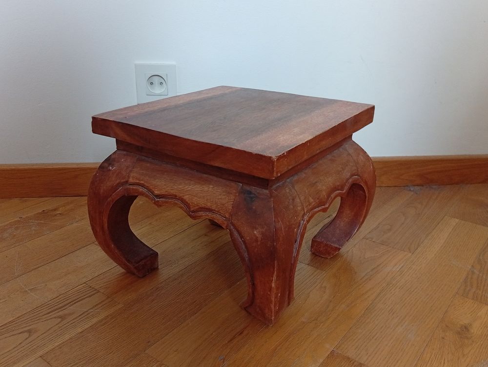 Jolie petite table basse / table opium 50 Montigny-le-Bretonneux (78)