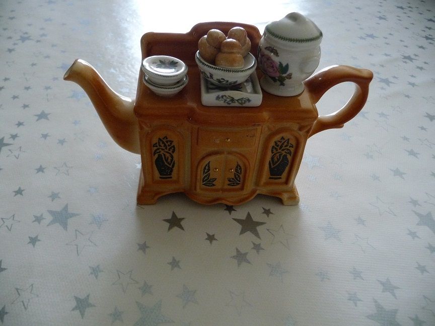 Jolie petite th�i�re forme buffet Portmeirion - Neuve 25 Celles-sur-Belle (79)