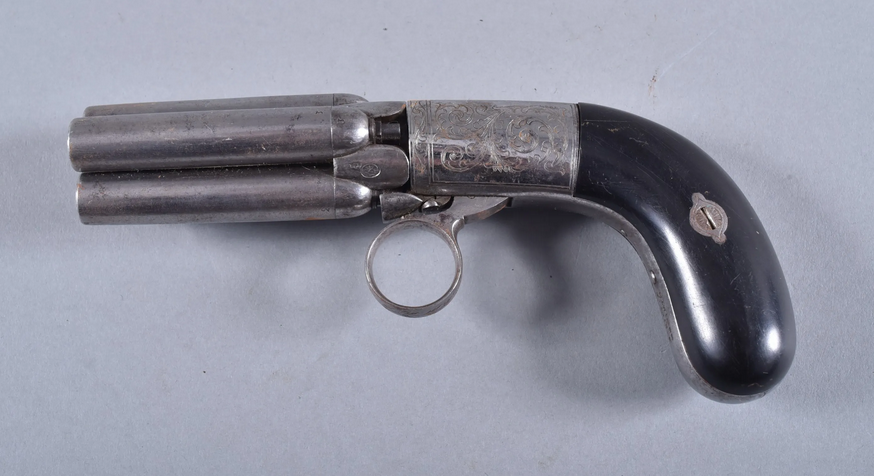 Jolie Poivri�re MARIETTE grav�e 580 Le Pradet (83)