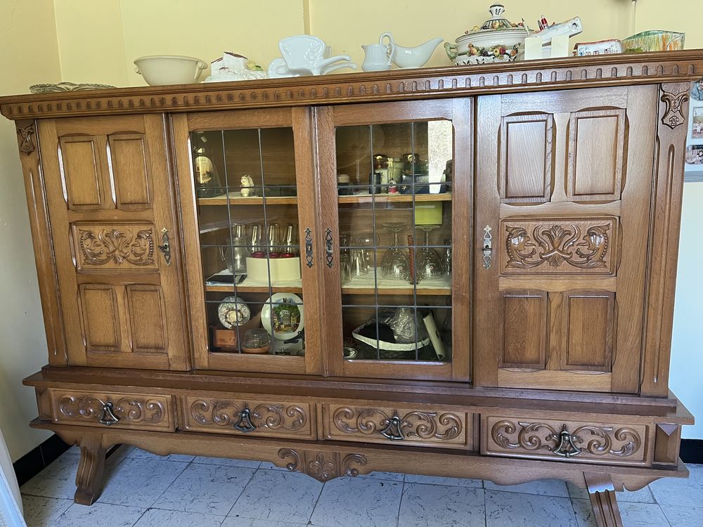 Jolie vitrine 70 Saint-Amand-les-Eaux (59)