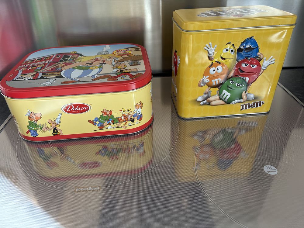 3 jolies bo�tes en TBE dont 1 pour conservation des biscuits 15 Saint-Alban (31)