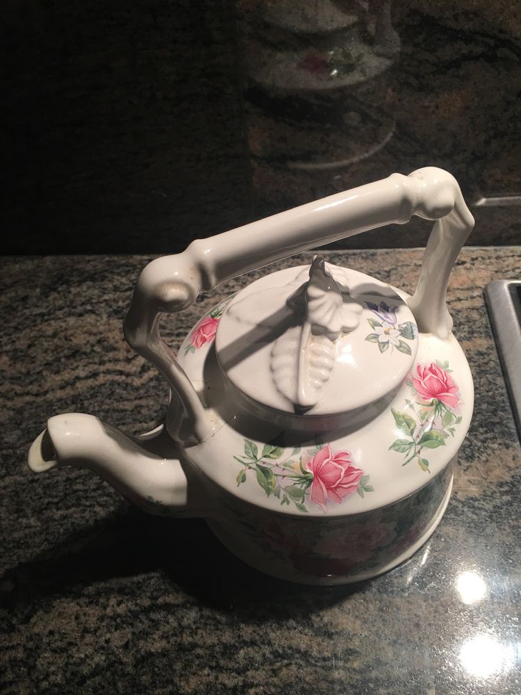 Jolies petites th�i�res 40 Bordeaux (33)