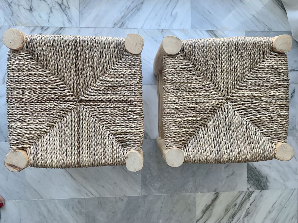 2 jolis petits tabourets bois et jonc tress� 45 Nice (06)