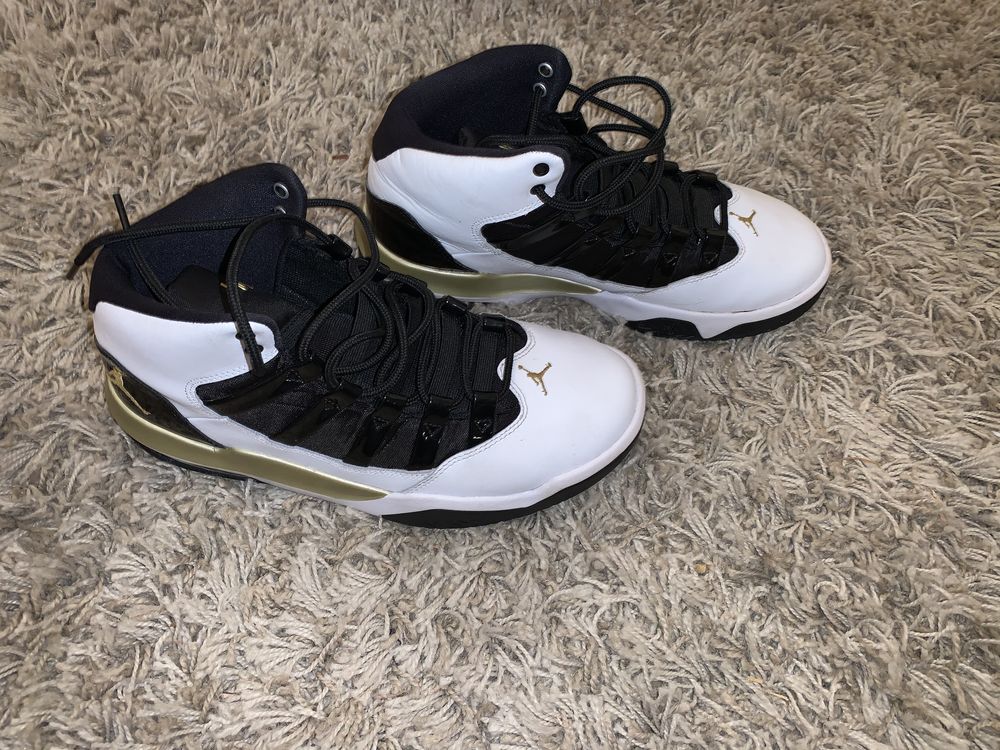 Achetez air jordan aura quasi neuf, annonce vente à Beauvois Achetez air jordan aura quasi neuf, annonce vente à Beauvois