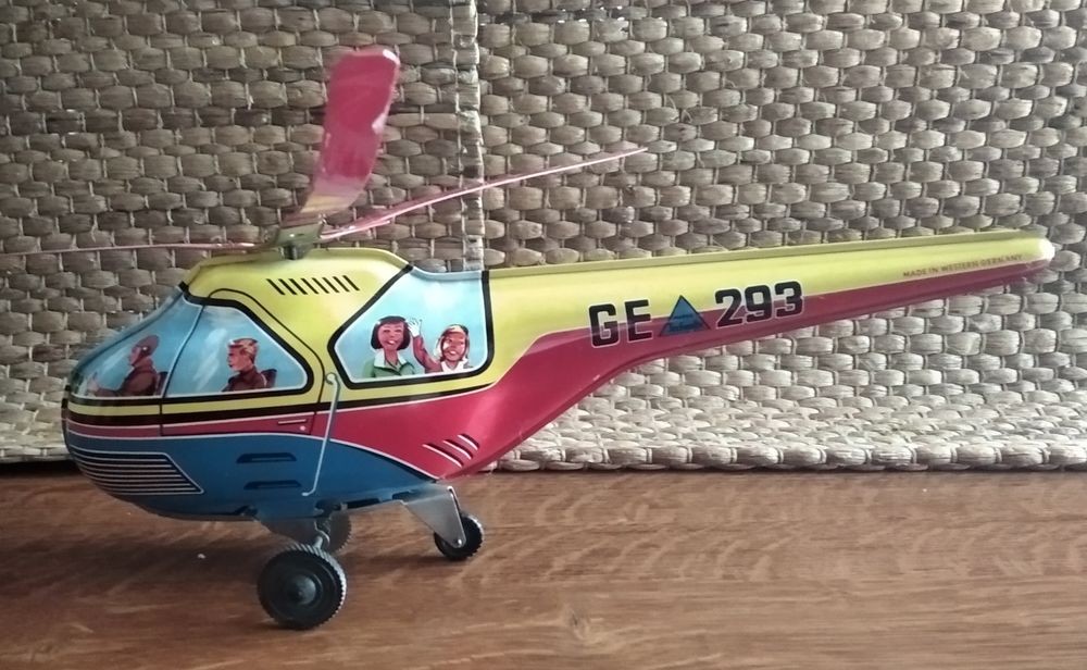 jouet ancien Hélicoptère Technofix. 40 Gurgy (89)