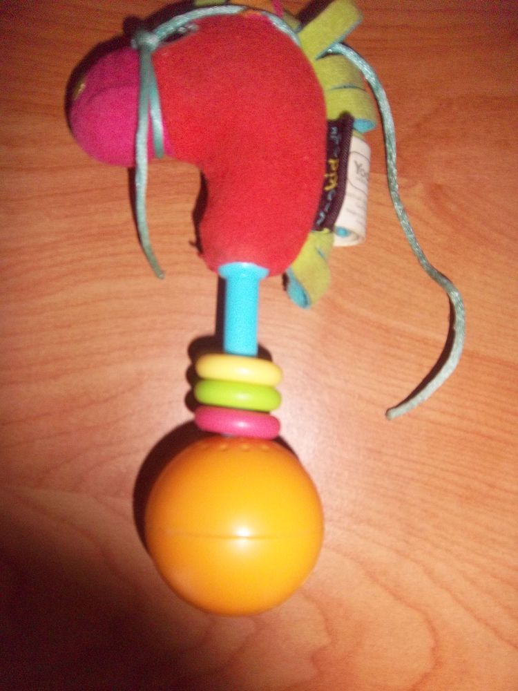 Jouet b�b� 1 Bossay-sur-Claise (37)