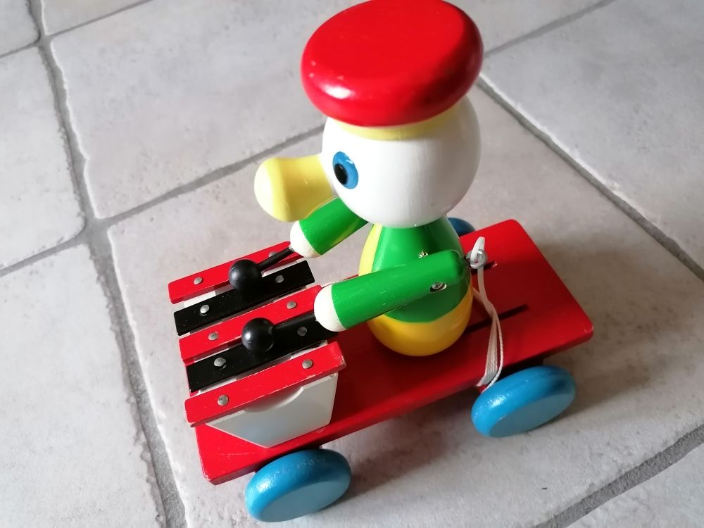 Jouet bois 10 Saint-Marcellin-en-Forez (42)