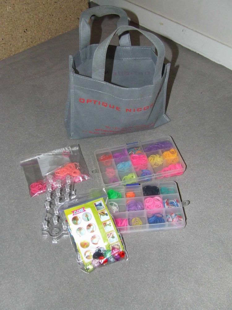 Jouet, Kit bracelet �lastique Raimbow loom, TBE 4 Bagnolet (93)