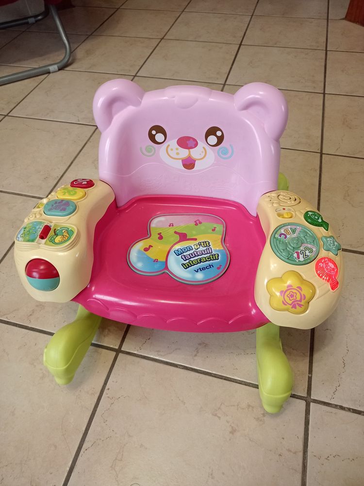 Jouet pour petite fille. 18 Marigny-le-Ch�tel (10)